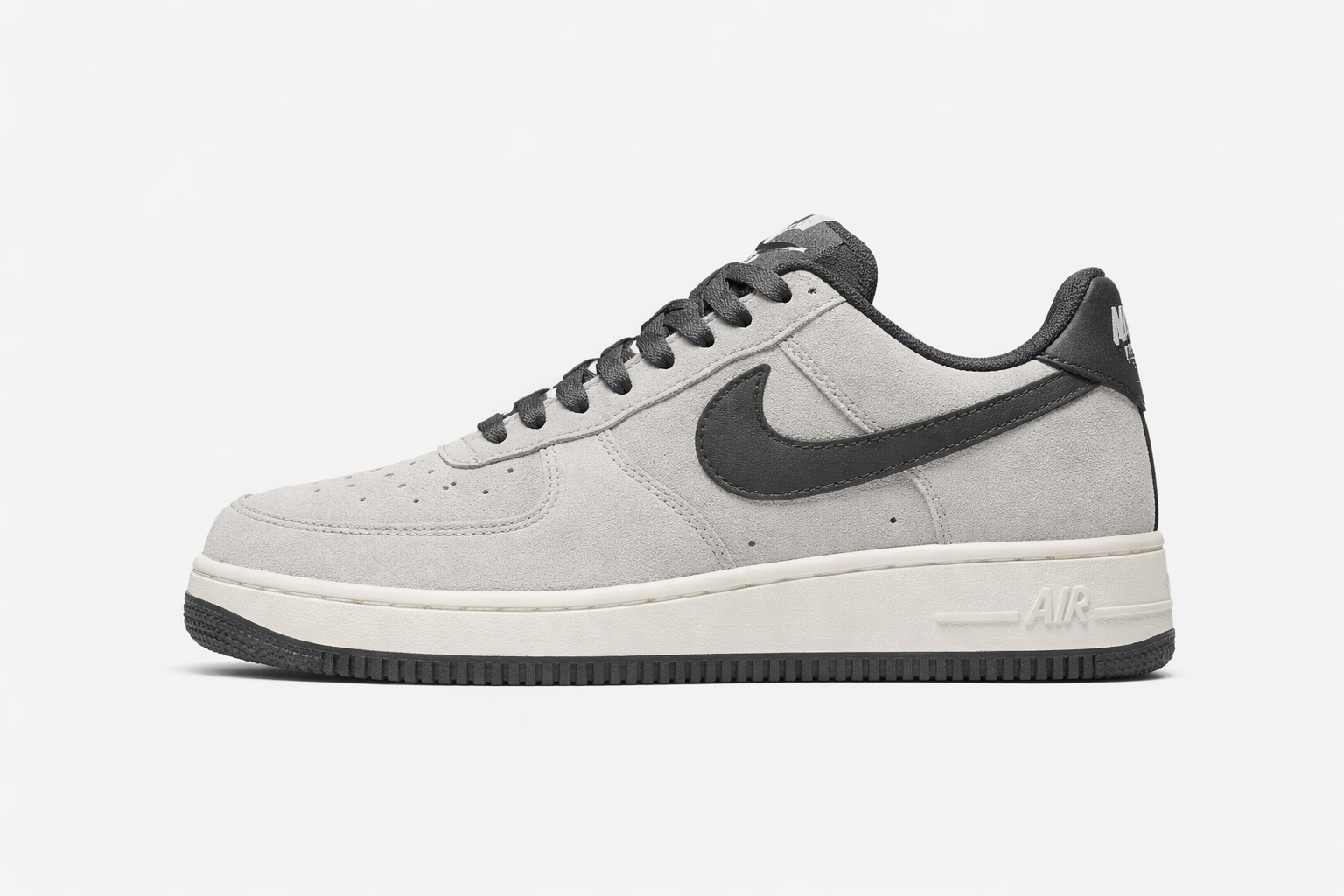 AF1 Cinza Claro e Preto (Modelo 2026)