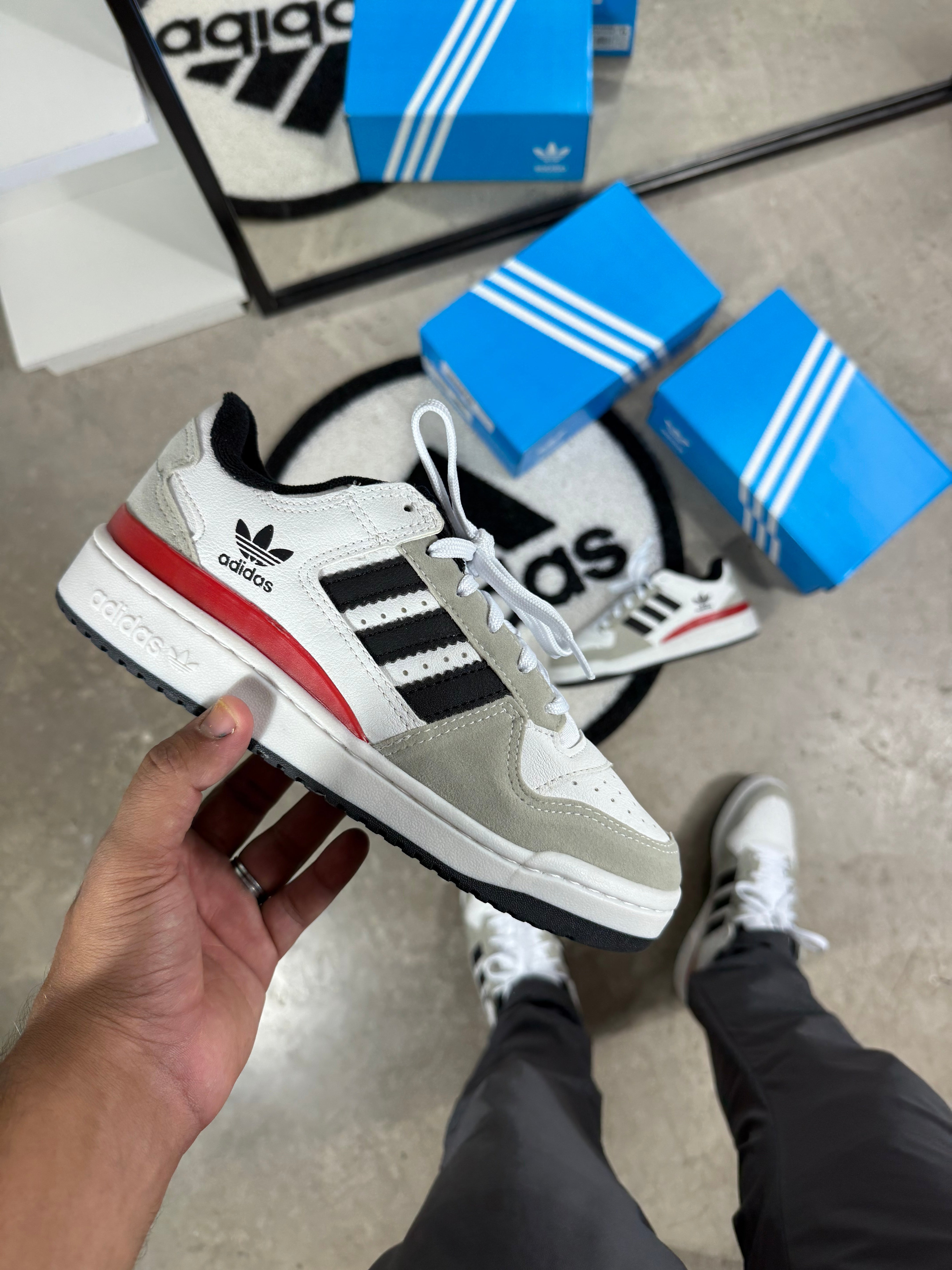 ADDS Fórum Cinza e Vermelho