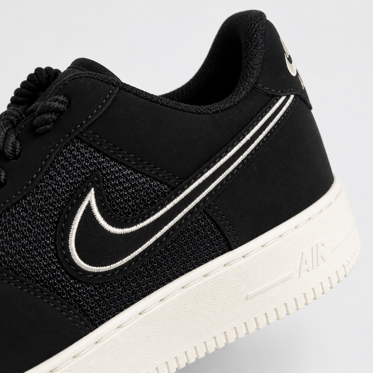 AF1 Black Canvas (LANÇAMENTO)