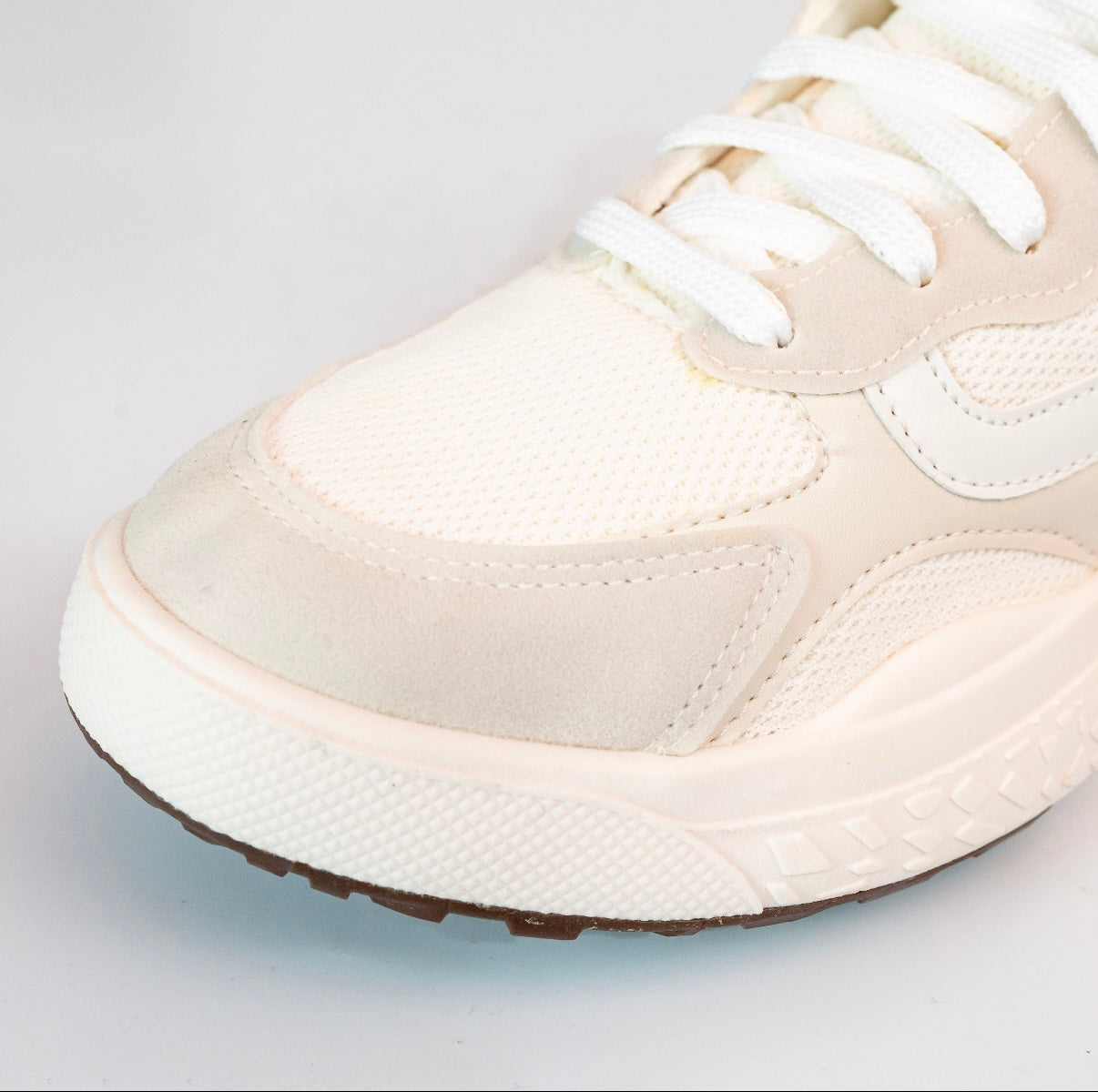 VNS VR3 NEO CREME OFF WHITE