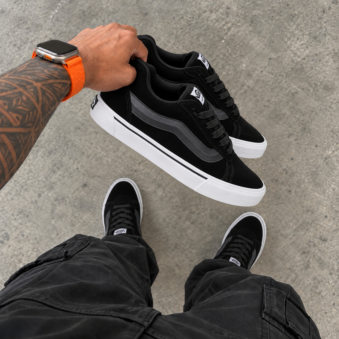VNS KNU Preto/Creme