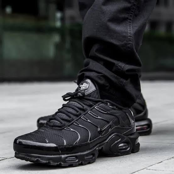 TN ALL BLACK