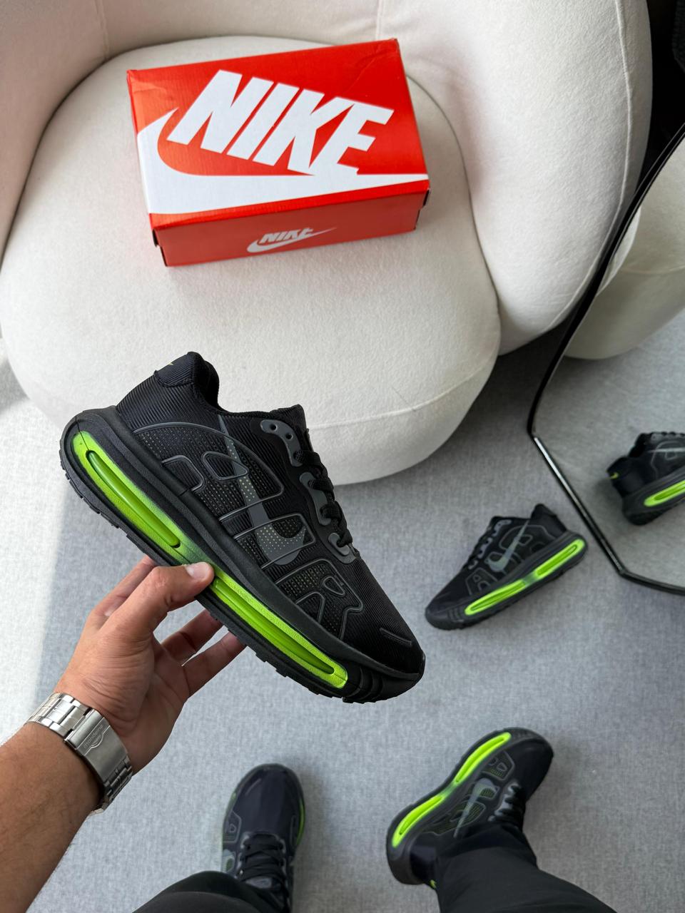 Nk Air Vomero Premium Black Green Volt