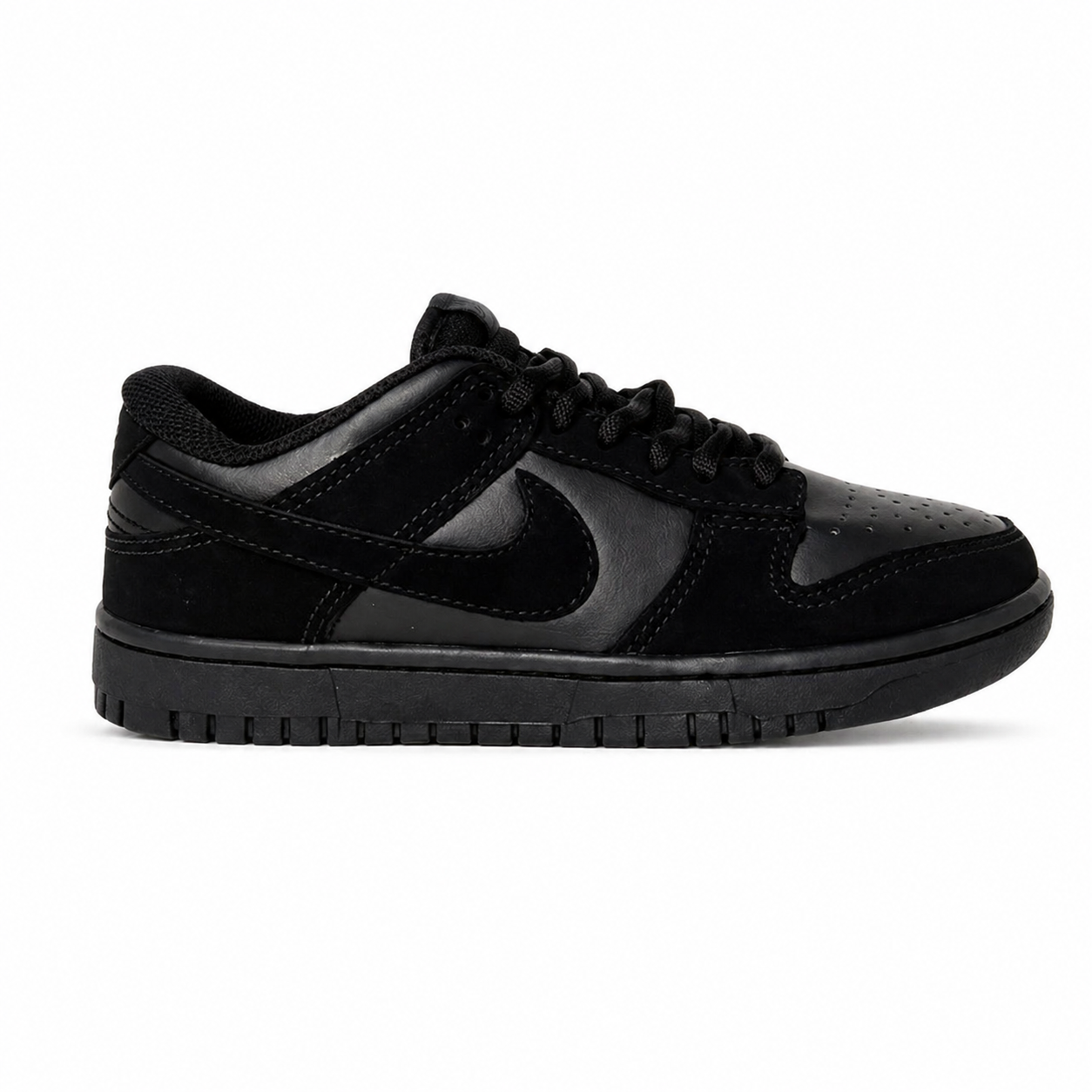 DK Low | Preto Preto