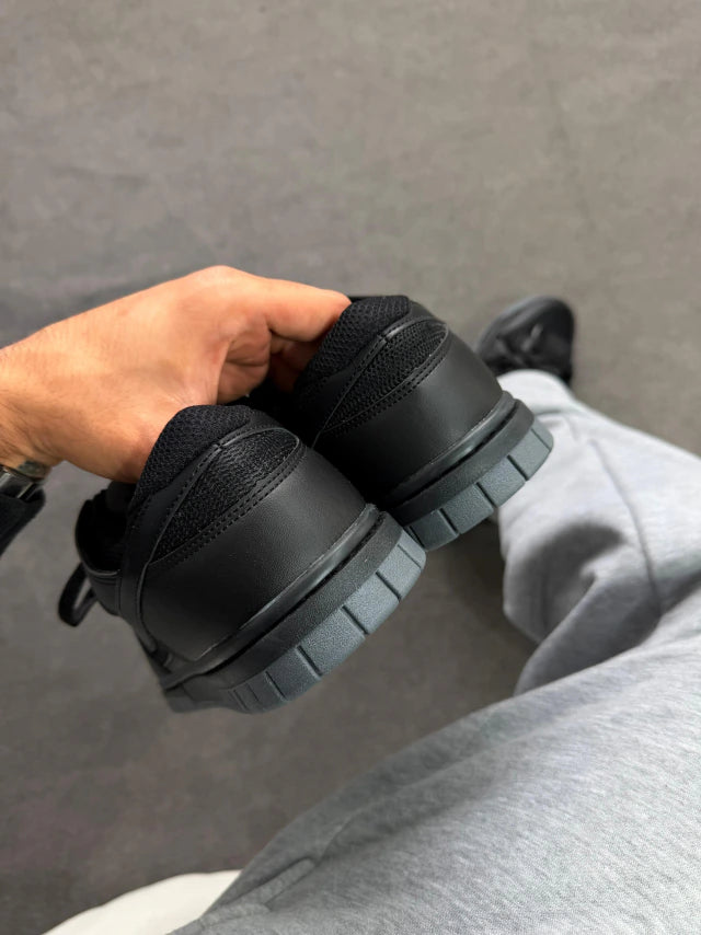 Dunk Low Jumbo Triple Black