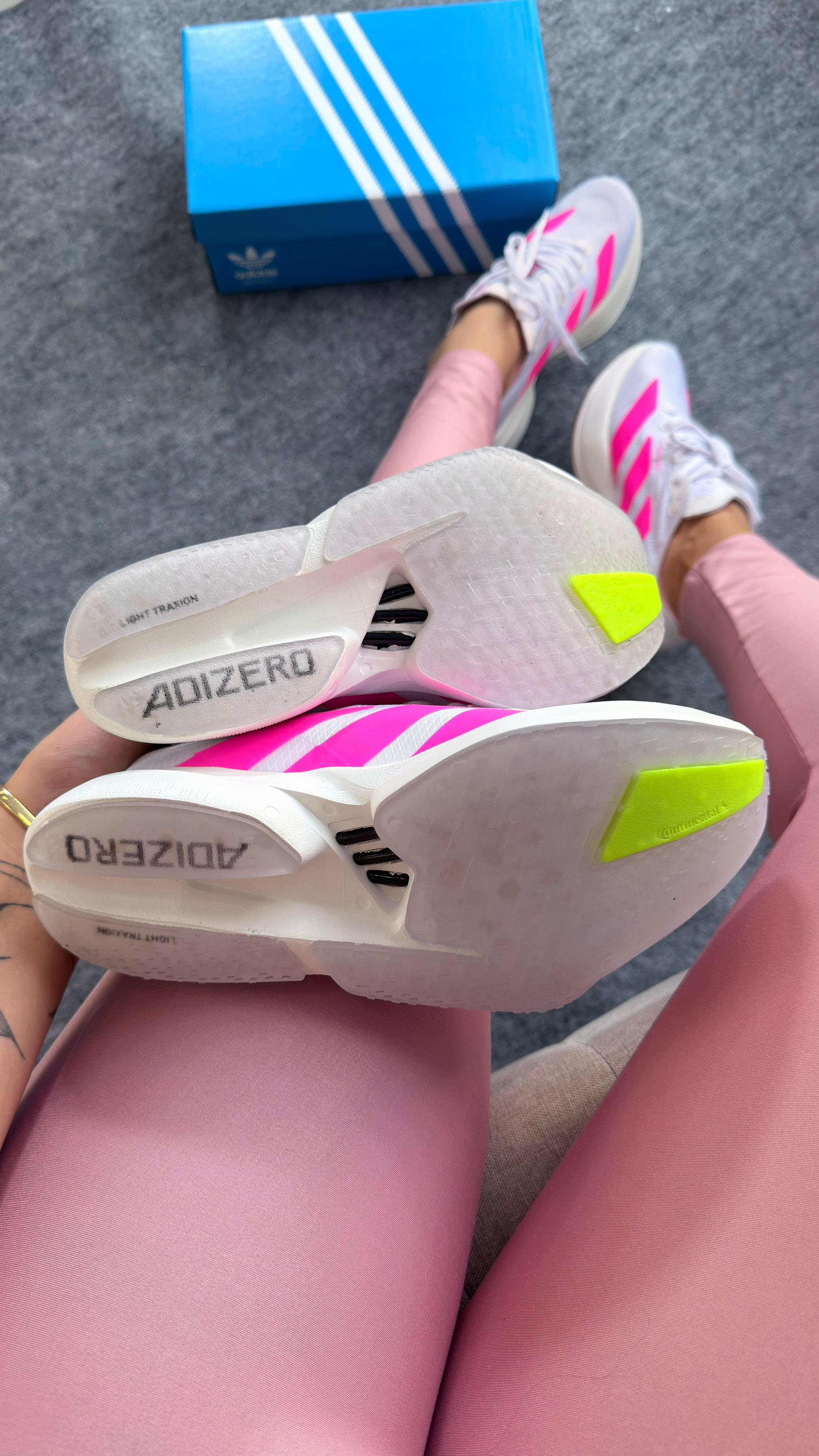 Adds Adizero Adios Pro 4 Branco e Rosa