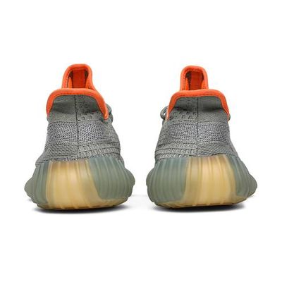 Yeezy 350 v2 Desert