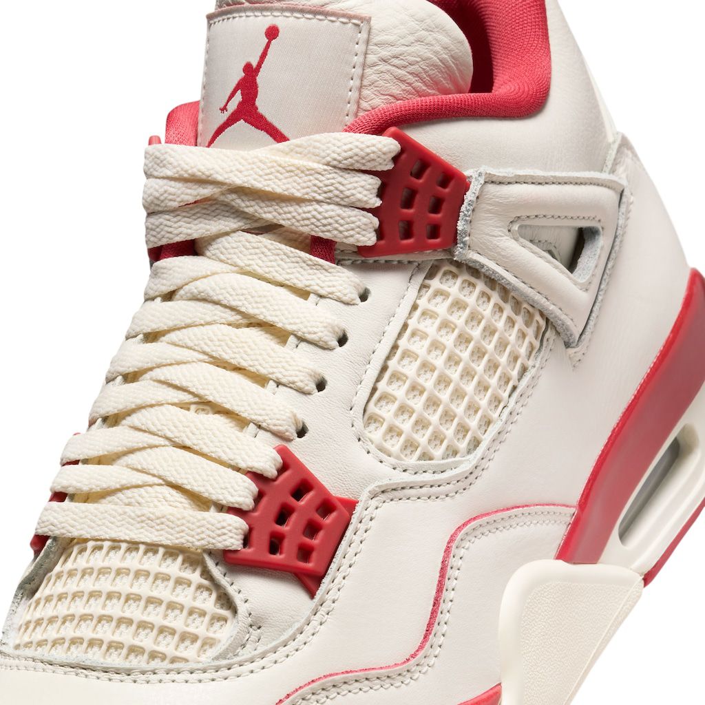 Jordan 4 Sierra red