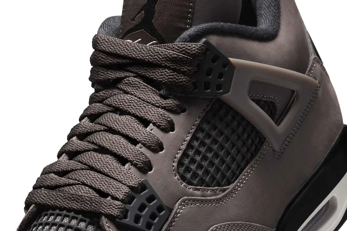 Jordan 4 stone and black marrom