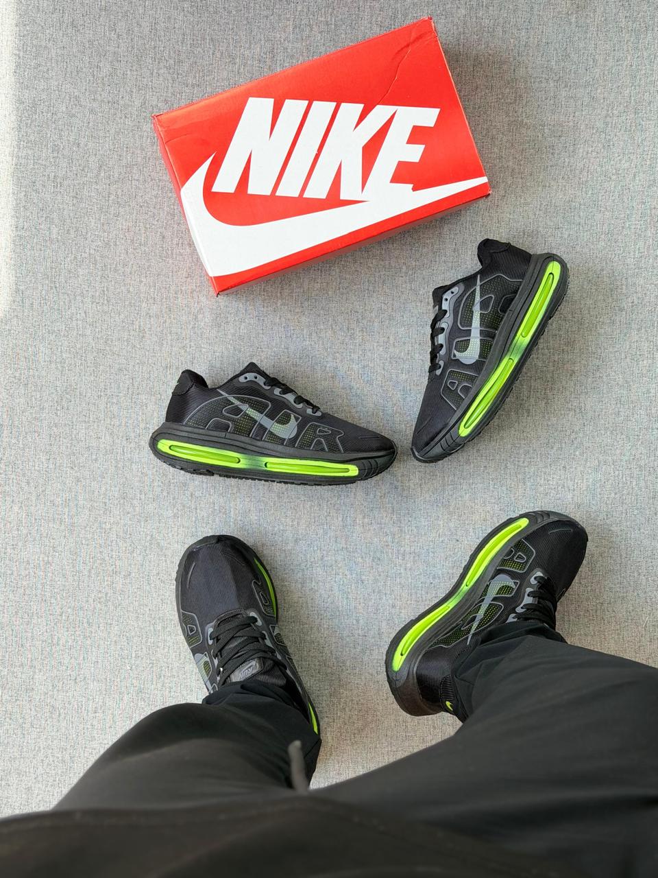 Nk Air Vomero Premium Black Green Volt